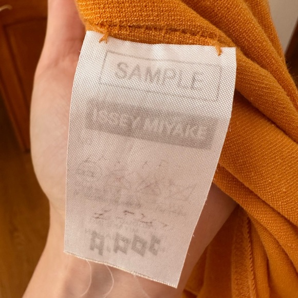 Issey Miyake apoc sample piece. ULTRA RARE. Vintage. Perfect condition. - Picture 4 of 4